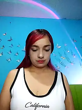 Snapshot of evelyn_prince1 chatting on February 17, 2026, 1:47 am evelyn prince1 online show from February 17, 2026, 1:47 am