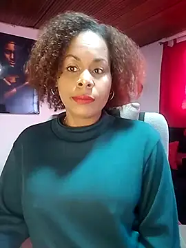 Snapshot of Camille_rose_ chatting on October 14, 2025, 3:12 pm Camille rose online show from October 14, 2025, 3:12 pm