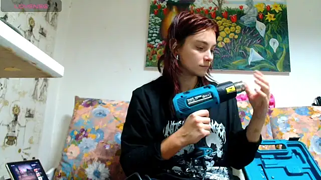 Snapshot of Sophie_Bell chatting on January 29, 2025, 5:24 pm Sophie Bell online show from January 29, 2025, 5:24 pm