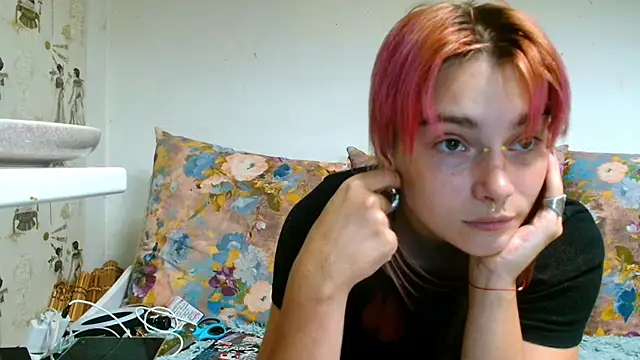 Sophie Bell online show from July 9, 2026, 5:12 pm