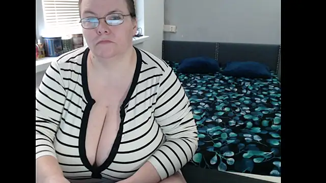 Sweetboobs online show from March 11, 2026, 8:52 am