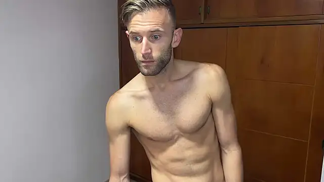 Snapshot of aquilesmade chatting on December 14, 2024, 3:15 pm aquilesmade online show from December 14, 2024, 3:15 pm