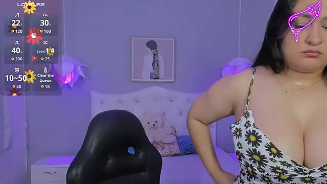 Lisa7 7 online show from October 25, 2025, 12:28 pm