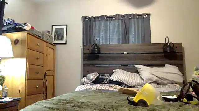 SpAzZ1234 online show from April 1, 2026, 2:03 pm