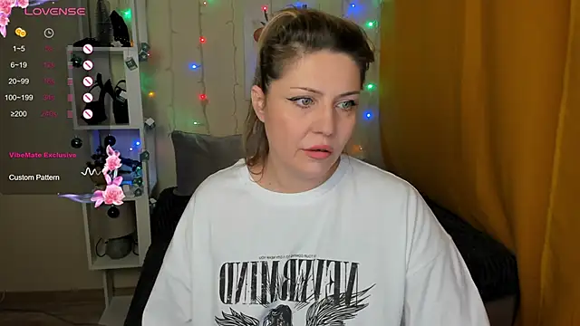 Snapshot of fucking_punishment chatting on December 6, 2024, 11:38 am fucking punishment online show from December 6, 2024, 11:38 am