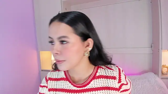 valerymeyerr online show from September 18, 2025, 4:15 am