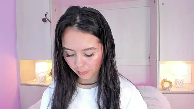 valerymeyerr online show from October 7, 2025, 4:13 am