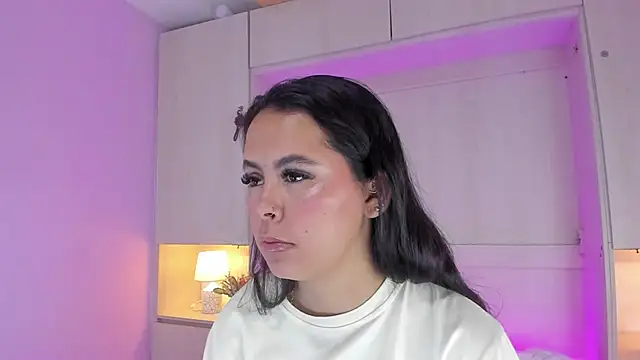 valerymeyerr online show from November 30, 2025, 4:13 am