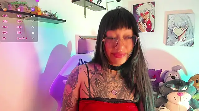 Snapshot of Akari1_Mischief chatting on December 31, 2024, 10:12 pm Akari1 Mischief online show from December 31, 2024, 10:12 pm