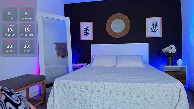 VioletPaket online show from March 9, 2026, 12:20 pm