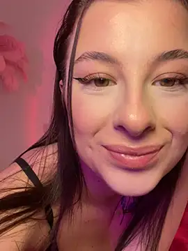 Snapshot of Mia-Minou chatting on February 14, 2026, 1:22 pm Mia-Minou online show from February 14, 2026, 1:22 pm