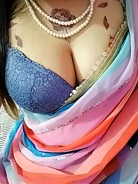 SHUBHI880 online show from October 9, 2025, 5:13 pm