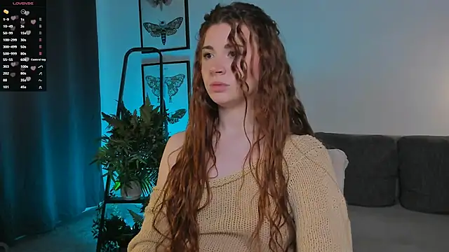 Freckle Diyana online show from November 14, 2025, 9:07 pm