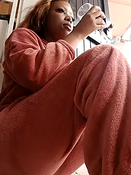 Miss Moriah online show from March 16, 2025, 10:55 am