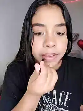 Snapshot of Fanny_Klean chatting on March 10, 2025, 3:34 am Fanny Klean online show from March 10, 2025, 3:34 am