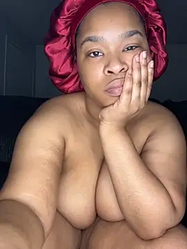 Snapshot of MissAriisback chatting on November 19, 2025, 12:38 pm MissAriisback online show from November 19, 2025, 12:38 pm