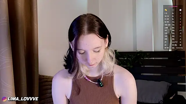 Snapshot of LimaLexxx chatting on February 8, 2026, 2:53 am LimaLexxx online show from February 8, 2026, 2:53 am