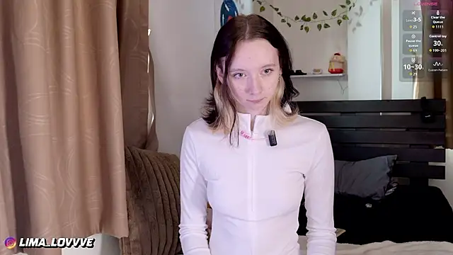 Snapshot of LimaLexxx chatting on February 19, 2026, 2:30 am LimaLexxx online show from February 19, 2026, 2:30 am