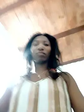 Snapshot of SabrinaDevill chatting on March 1, 2025, 11:58 pm SabrinaDevill online show from March 1, 2025, 11:58 pm