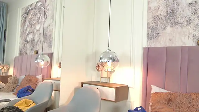 SabrinaDevill online show from March 9, 2026, 1:14 pm