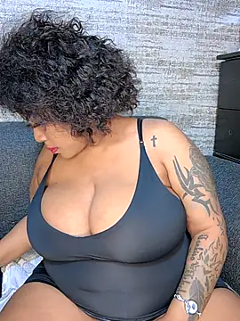 ExclusiveLeexx online show from April 9, 2026, 6:14 pm