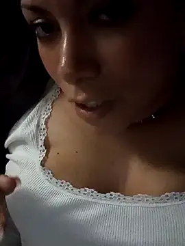 Snapshot of daaibaby1 chatting on December 25, 2024, 10:28 am daaibaby1 online show from December 25, 2024, 10:28 am