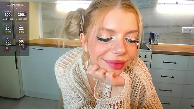 Hannah Carr online show from March 13, 2025, 12:27 am