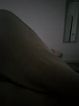 Hardmard online show from February 26, 2025, 3:10 pm