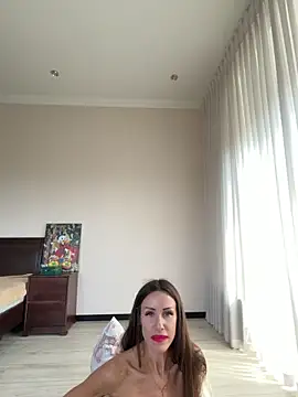 Snapshot of Hott_Lolla chatting on April 20, 2026, 7:33 am Hott Lolla online show from April 20, 2026, 7:33 am