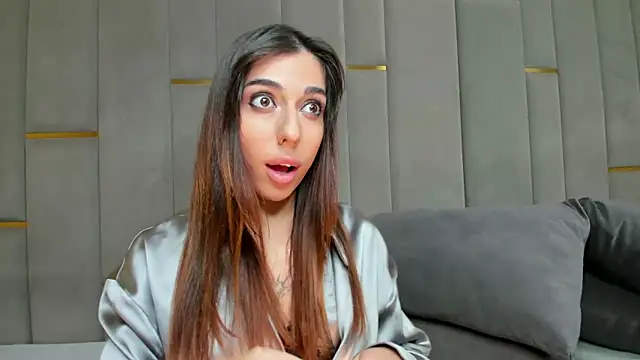 eva lim online show from October 1, 2025, 3:27 pm