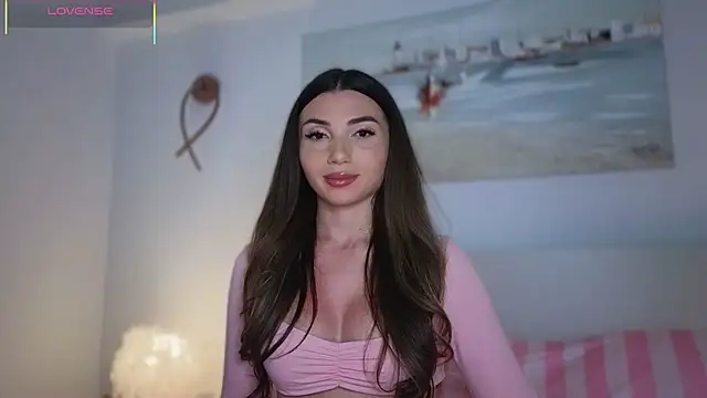 ReyaSophia online show from April 7, 2026, 8:21 pm