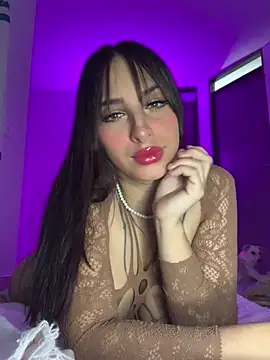 Snapshot of MelodyAdamss chatting on March 29, 2026, 1:18 am MelodyAdamss online show from March 29, 2026, 1:18 am