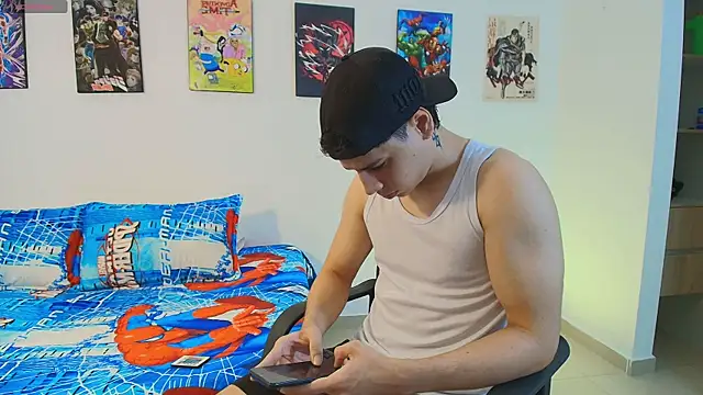 jonathanjoestar  online show from April 10, 2026, 9:33 pm