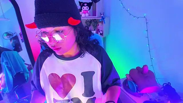 kuromi69 online show from July 26, 2026, 6:09 am