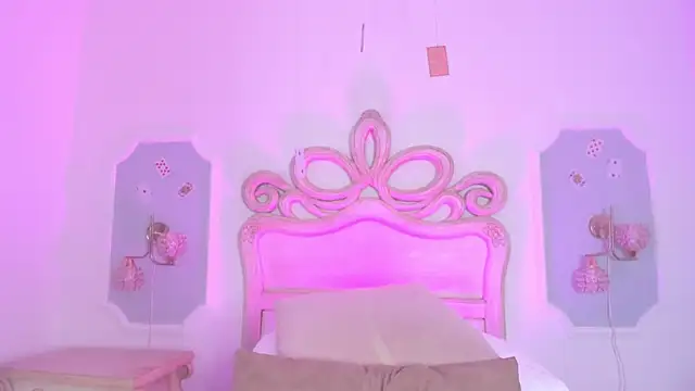 Sara  Williams online show from January 11, 2026, 3:57 am