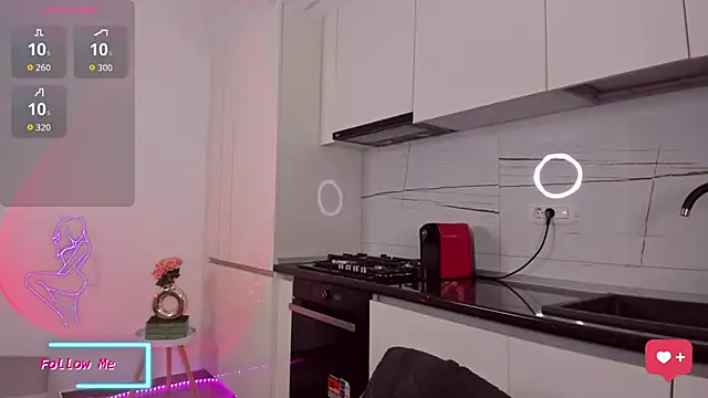 CelyneMay online show from September 20, 2025, 2:11 pm