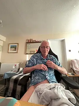 cutaboverest online show from February 1, 2026, 4:27 pm