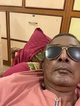 Lookin4Kinky Partner online show from November 16, 2025, 4:12 pm