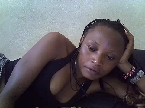 Snapshot of SpicyPetite chatting on January 8, 2026, 6:41 am SpicyPetite online show from January 8, 2026, 6:41 am