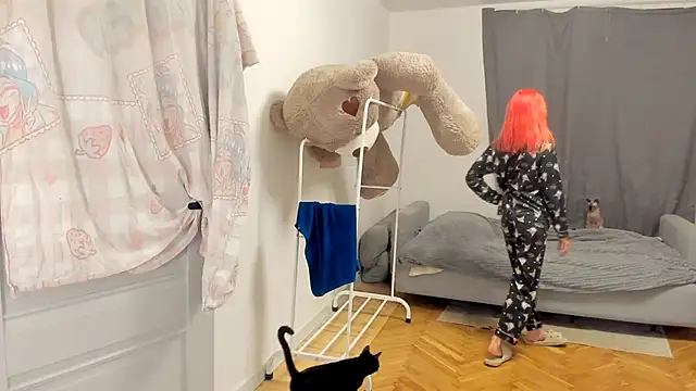 Silly  Milly online show from February 6, 2025, 6:56 pm