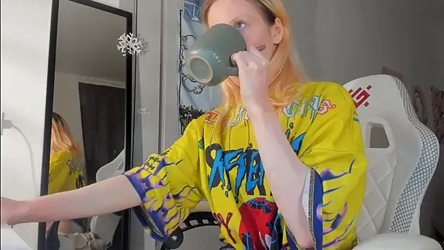 Silly  Milly online show from January 6, 2025, 3:19 pm