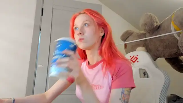 Silly  Milly online show from February 10, 2025, 2:48 pm