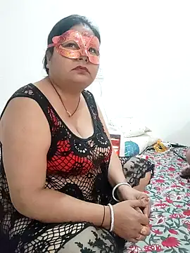 BBW HOT COUPLE online show from January 21, 2025, 2:05 pm