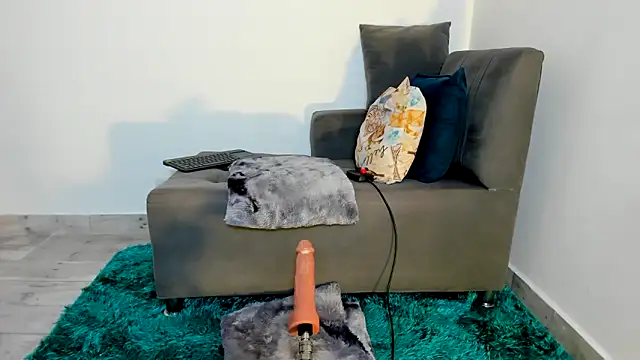 Amelie hills02 online show from April 9, 2026, 10:10 am