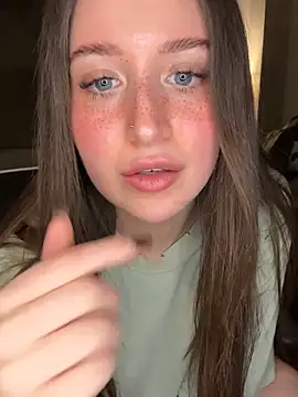 nerdynina online show from February 20, 2026, 1:13 am