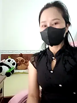    Erin    online show from February 24, 2026, 3:40 am