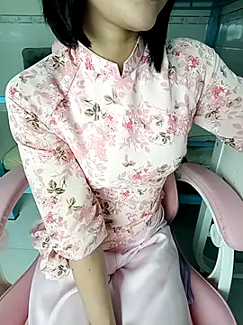 Snapshot of ___Erin___ chatting on September 11, 2025, 3:34 pm Erin online show from September 11, 2025, 3:34 pm