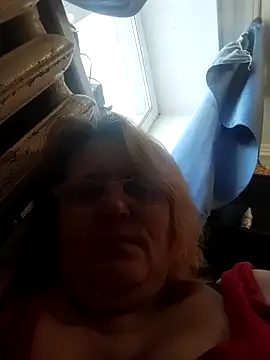 Forest-Lady online show from February 14, 2026, 10:26 am