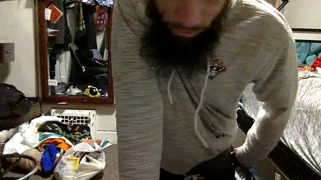 Snapshot of Robriguezxxx chatting on March 9, 2025, 5:00 am Robriguezxxx online show from March 9, 2025, 5:00 am