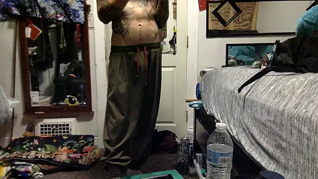 Snapshot of Robriguezxxx chatting on March 11, 2025, 3:25 am Robriguezxxx online show from March 11, 2025, 3:25 am